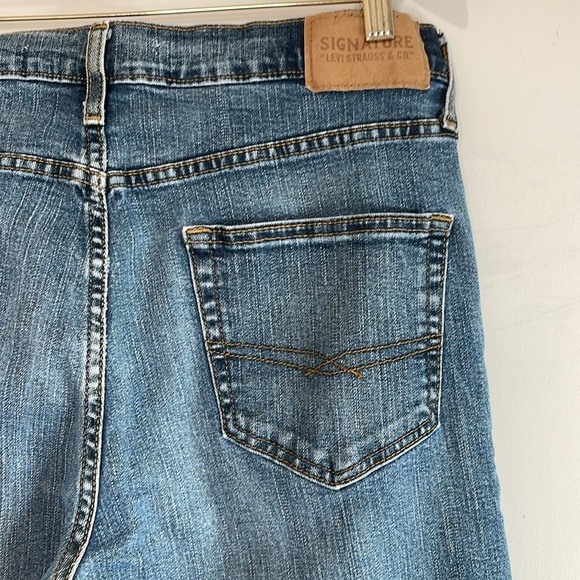 Signature Levi Strauss & Co Men’s S51 Straight Leg Jeans Medium Wash Denim 32 34 - Picture 6 of 10